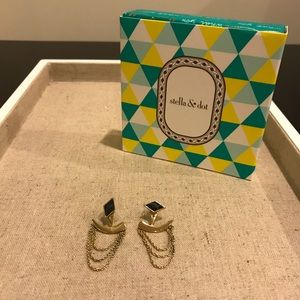 Stella & Dot Drape Ear Jacket